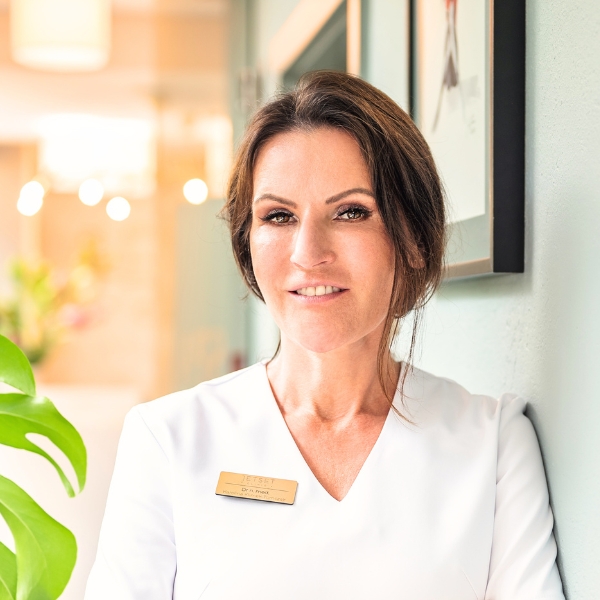 JETSET CLINIC Klinika Medycyny Estetycznej warszawa dr n. med. karolina klimek-tomczak
